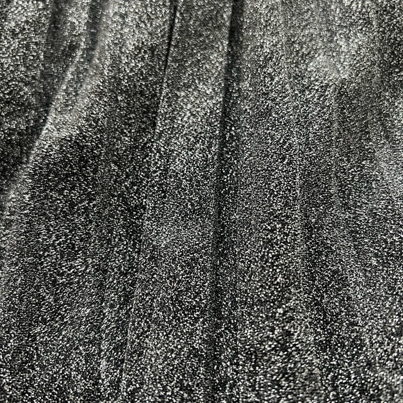 Lovely vintage pleated circle skirt with elastic waist. No flaws. - Picture 5 of 6